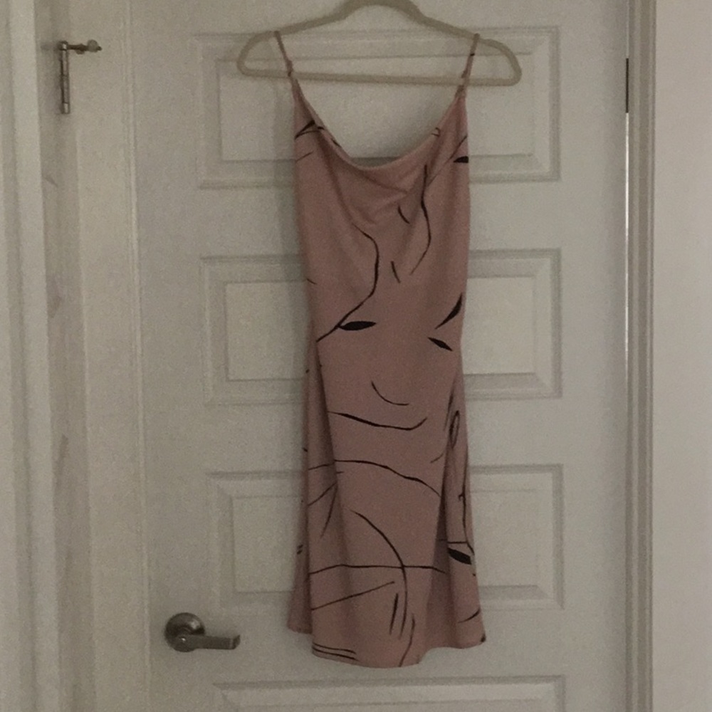 Keepsake unique dress.